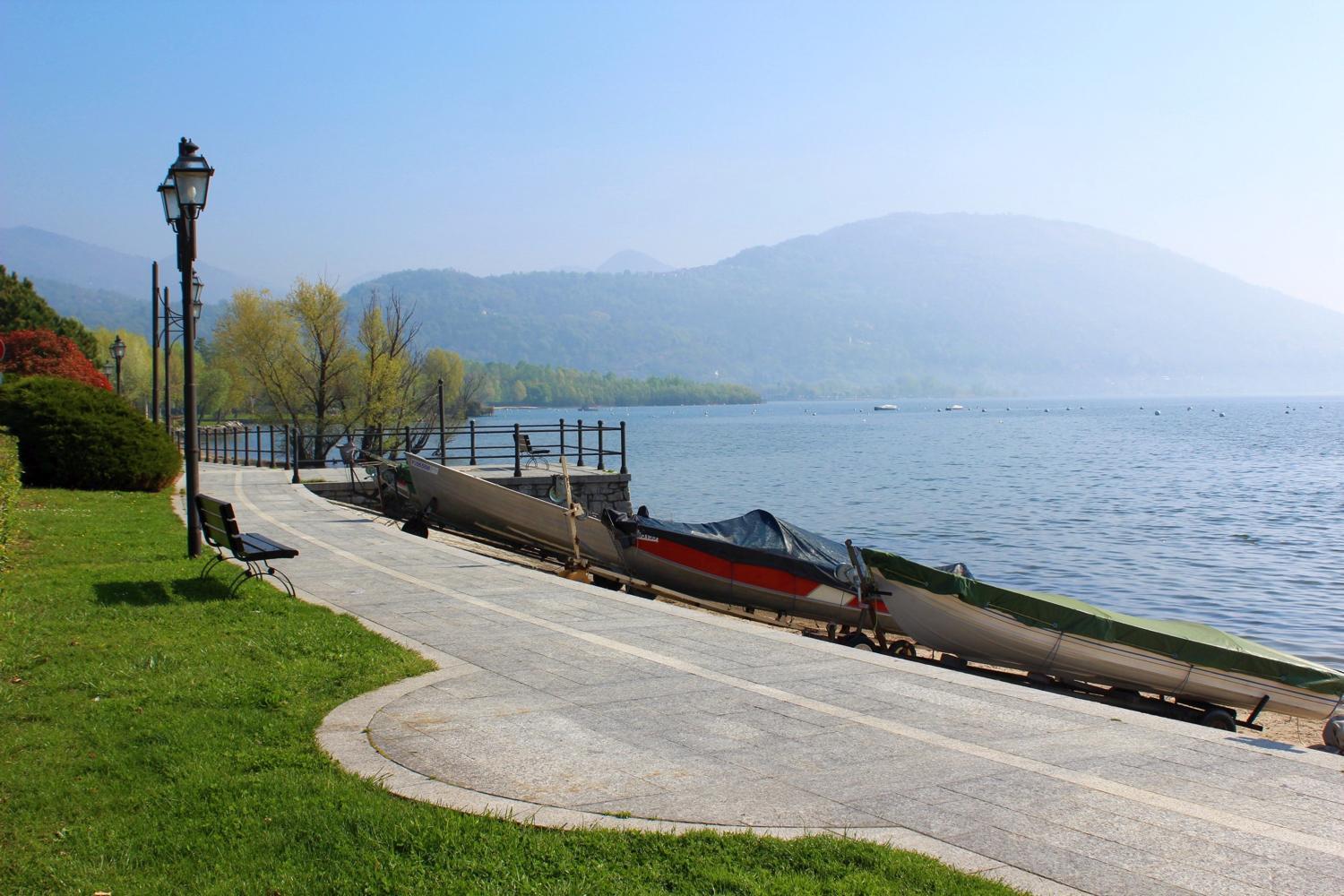 Ferienwohnung Residenz La Vela Baveno Zimmer foto