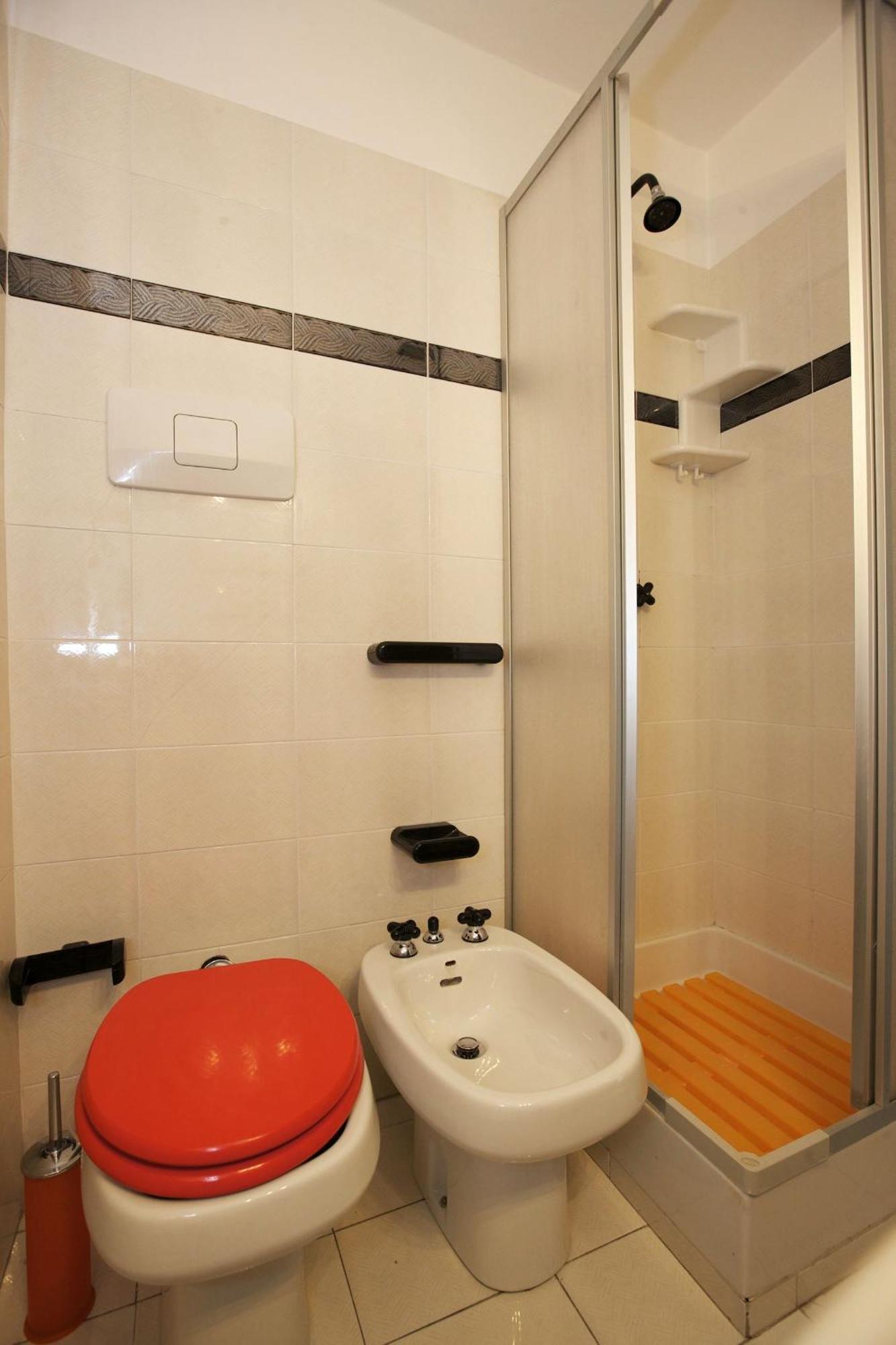 Ferienwohnung Residenz La Vela Baveno Zimmer foto