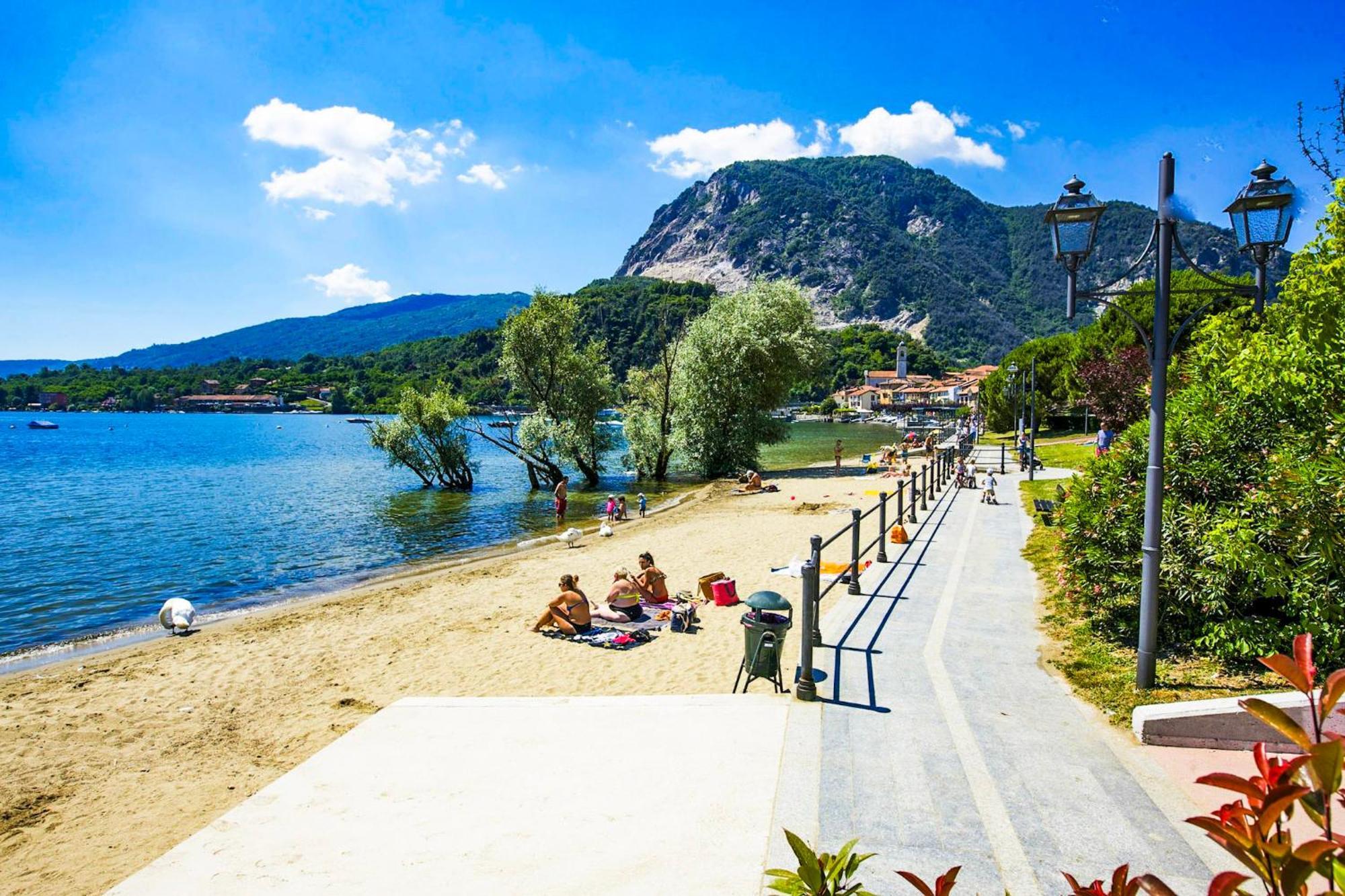Ferienwohnung Residenz La Vela Baveno Zimmer foto