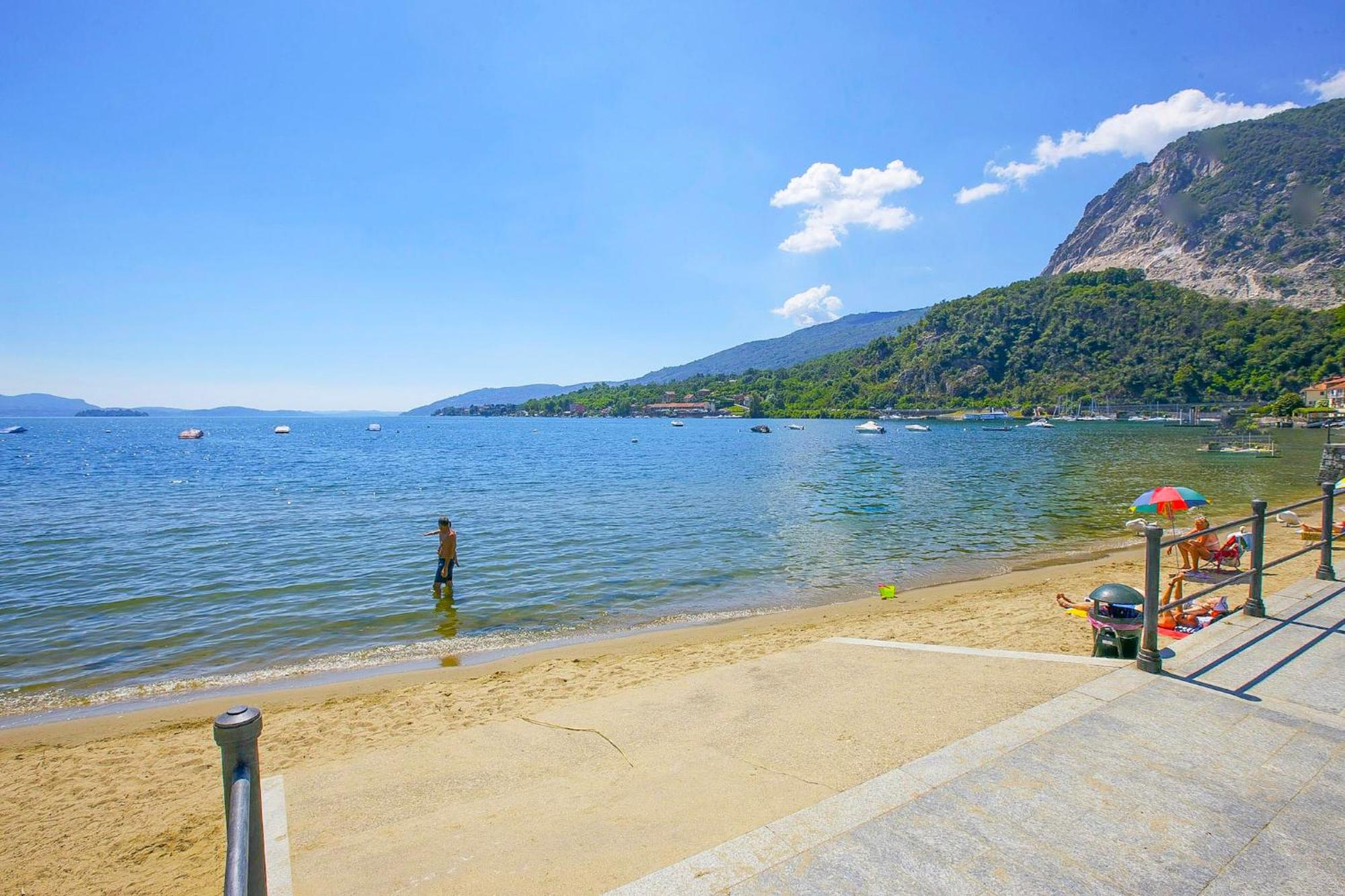 Ferienwohnung Residenz La Vela Baveno Zimmer foto